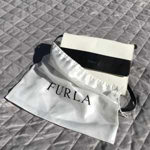 Furla purse